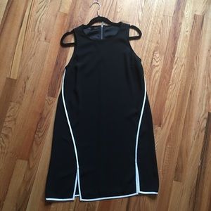 Alfani Black and white dress Size 4